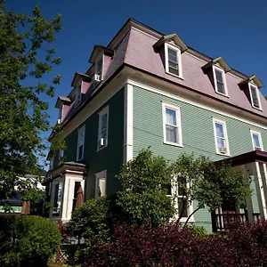 Le Pleasant Hotel
