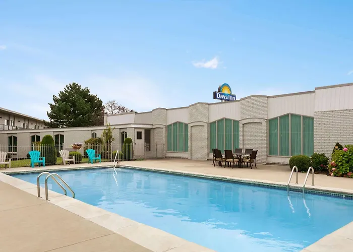 Days Inn By Wyndham London