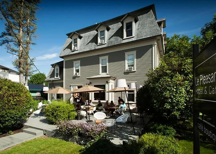Le Pleasant Hotel