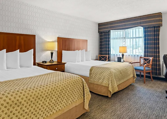 Best Western Plus Langley Inn