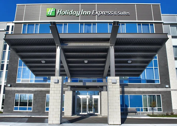 Holiday Inn Express & Suites Vaudreuil-Dorion By Ihg