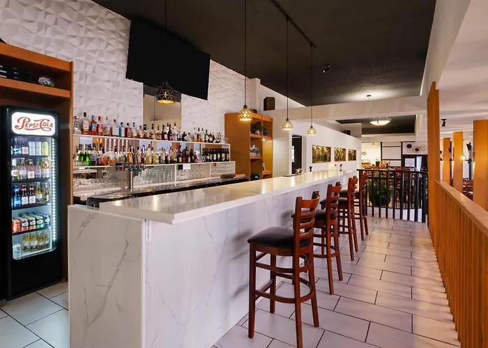 Anchor Inn & Suites, BW Signature Collection