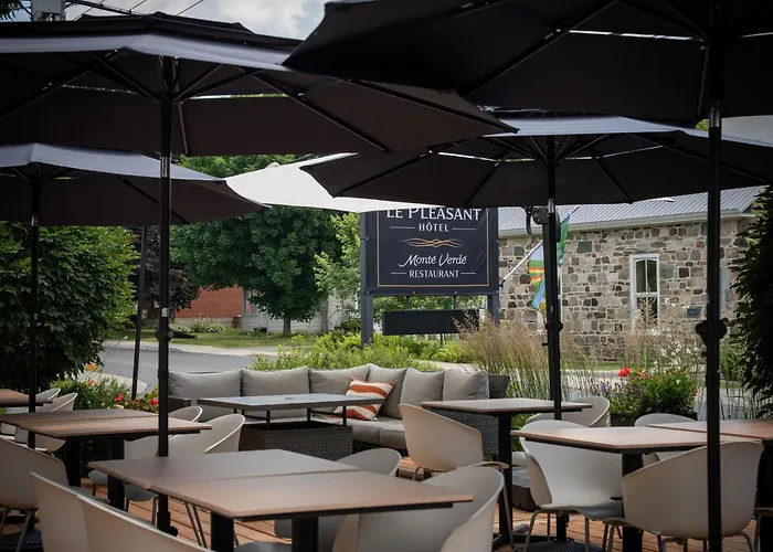 Le Pleasant Hotel