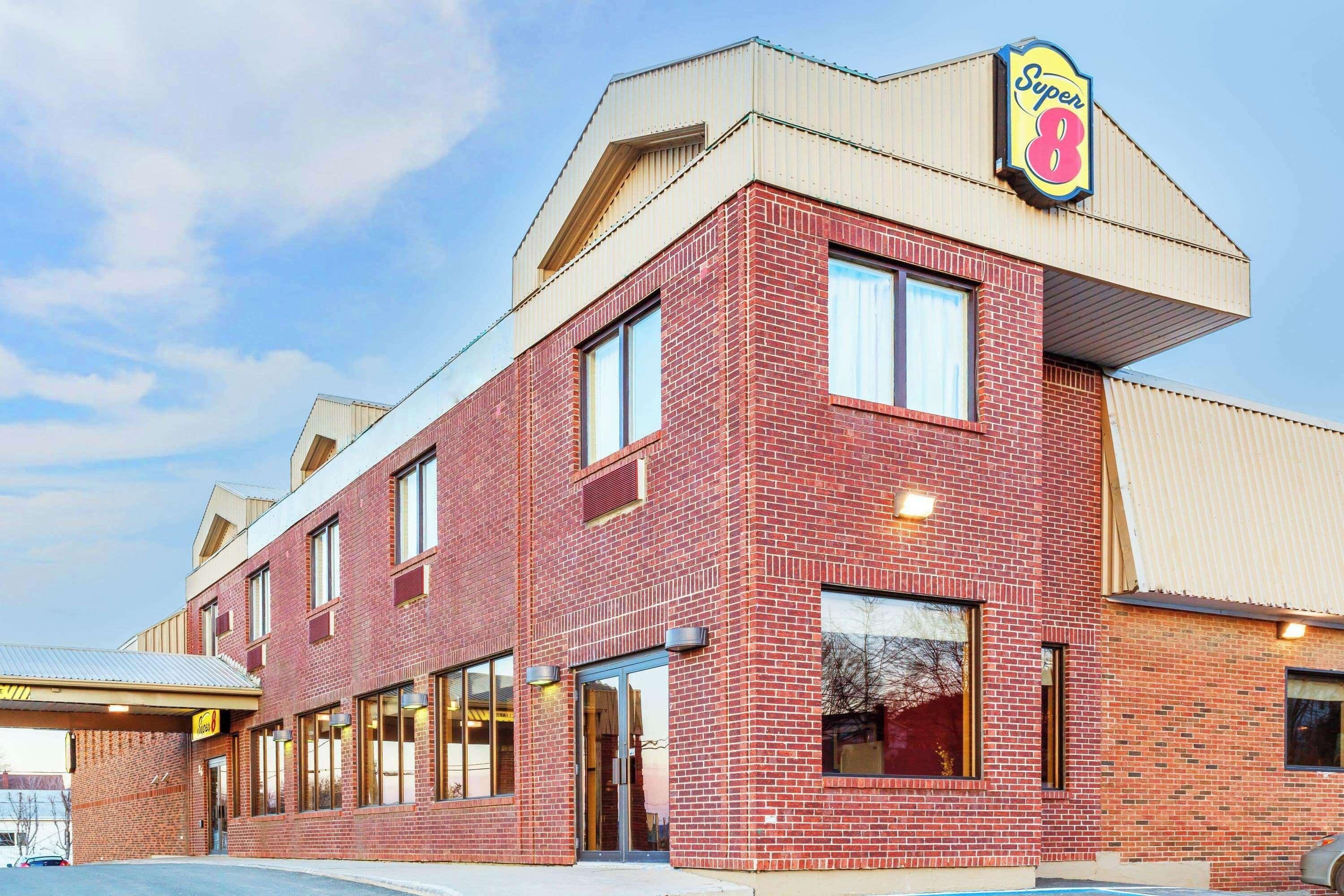 5 Family-Friendly Hotels in New Brunswick That Deliver