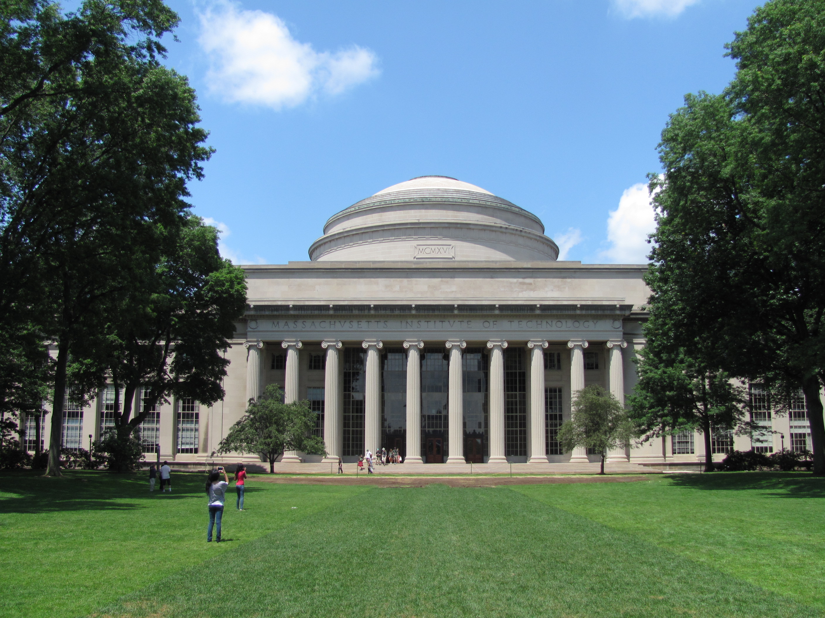 MIT campus Kendall Square Cambridge